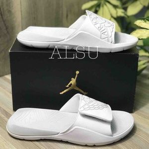 jordan hydro 7 white